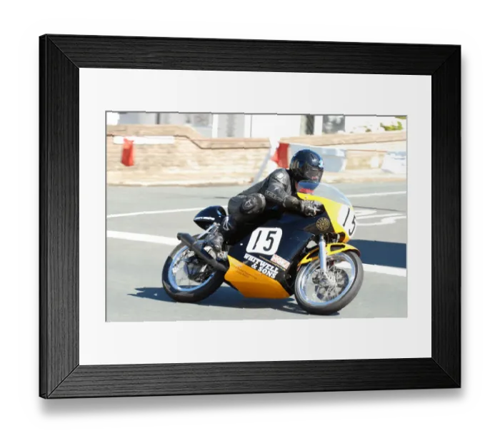 Framed Print : Ken Davis (Honda) 2010 Junior Classic TT Framed Print : Ken Davis (Honda) 2010 Junior Classic TT