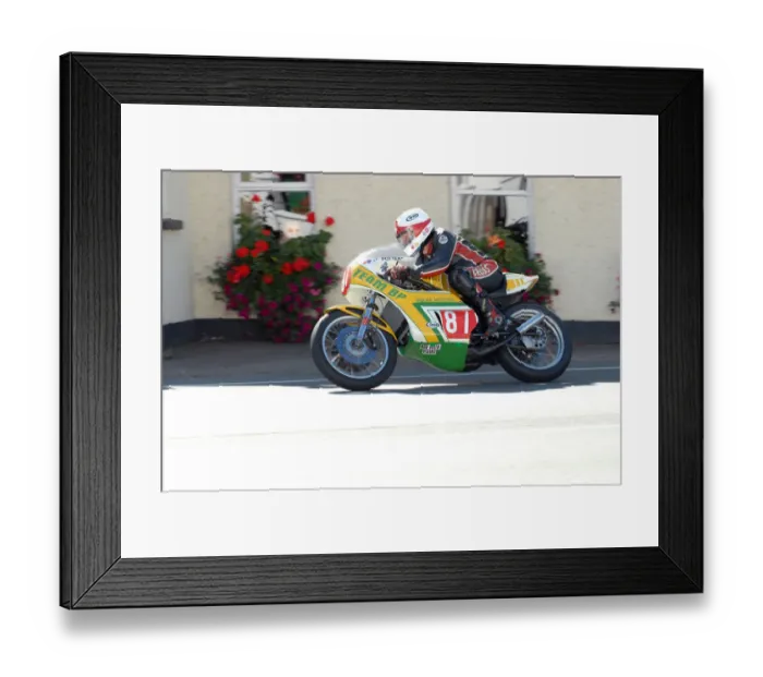 Framed Print : Les Cross (Yamaha) 2010 Post Classic Senior Manx Grand Prix Framed Print : Les Cross (Yamaha) 2010 Post Classic Senior Manx Grand Prix