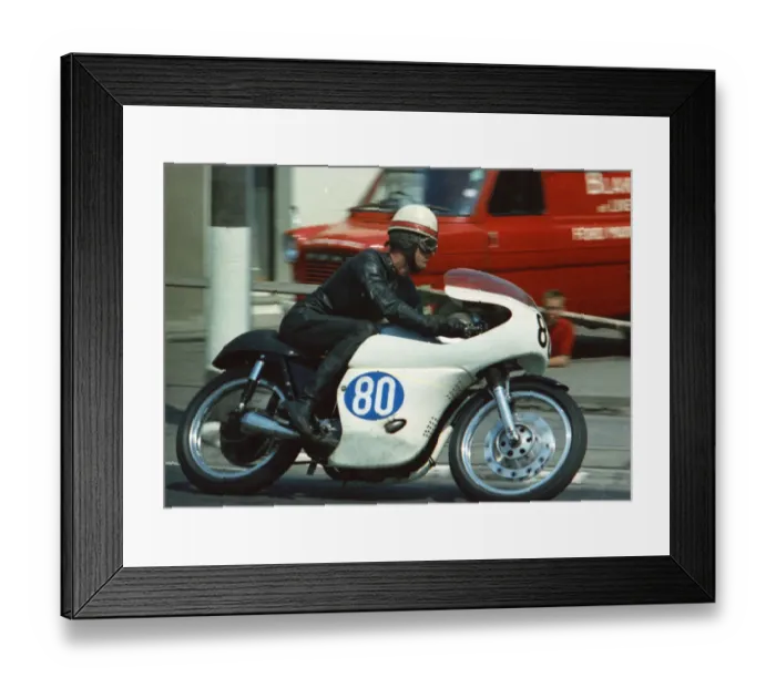 Framed Print : Walter Dawson (Norton) 1967 Junior TT