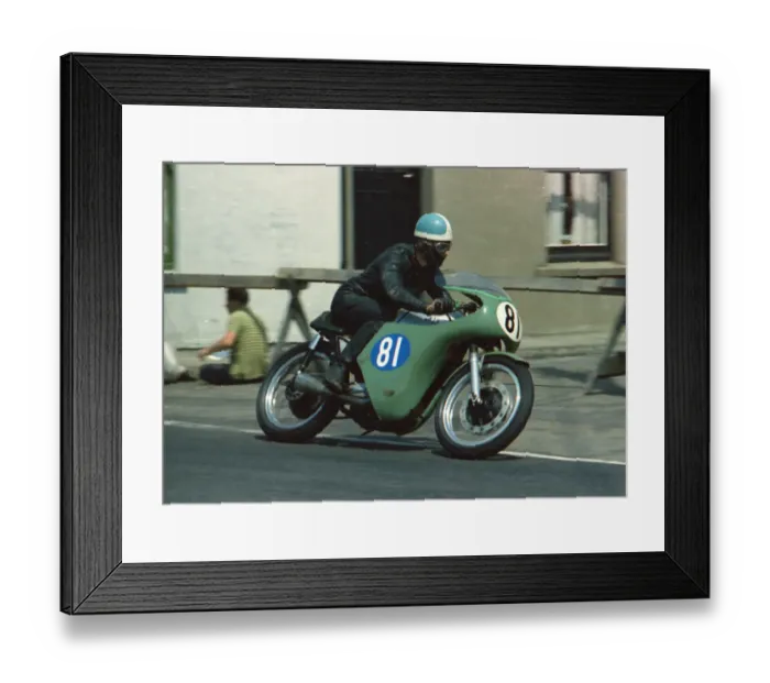 Framed Print : Colin Parsonage (Norton) 1967 Junior TT Framed Print : Colin Parsonage (Norton) 1967 Junior TT