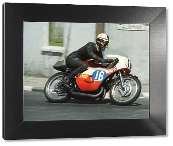 Dave Simmonds (Kawasaki) 1969 Junior TT