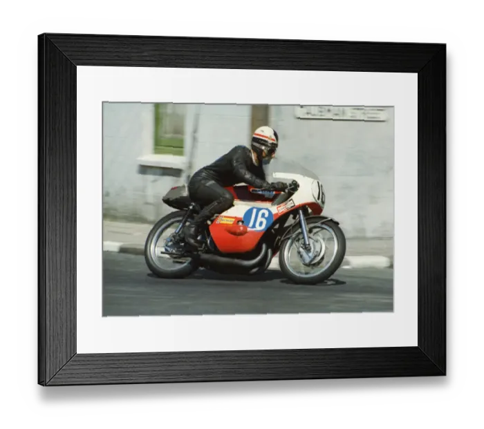 Framed Print : Dave Simmonds (Kawasaki) 1969 Junior TT Framed Print : Dave Simmonds (Kawasaki) 1969 Junior TT