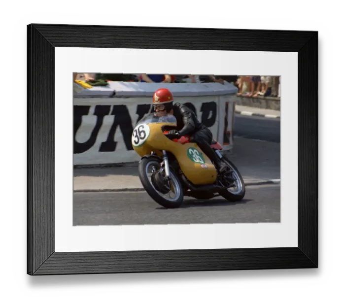 Framed Print : Gordon Keith (Yamaha) 1970 Lightweight TT