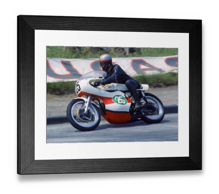 Framed Print : 1970 80-16i