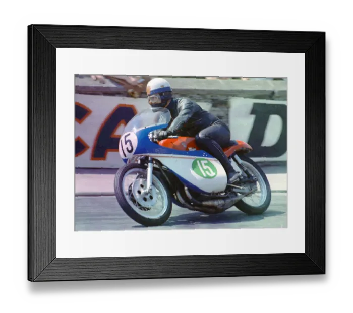 Framed Print : Bill Smith (Brown Yamaha) 1969 Lightweight TT