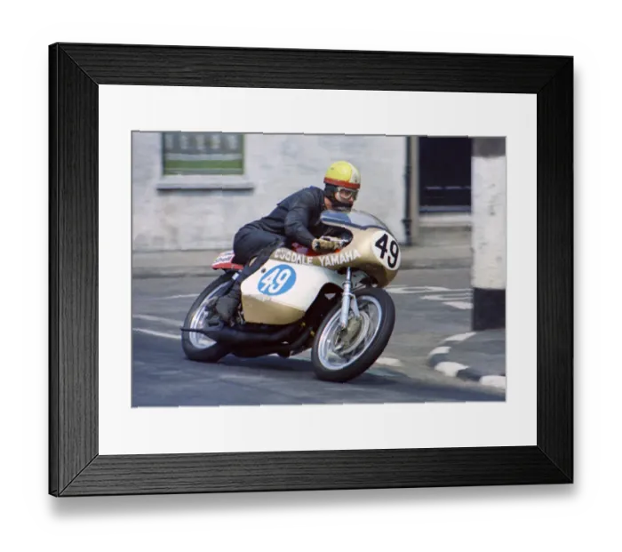 Framed Print : Alex George (Dugdale Yamaha) 1970 Junior TT Framed Print : Alex George (Dugdale Yamaha) 1970 Junior TT