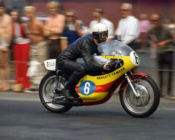 Malcolm Uphill (Padgett Yamaha) 1970 Junior TT