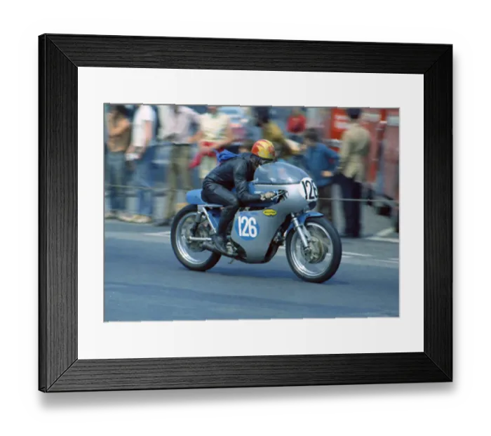 Framed Print : Maurice Carroll (Aermacchi) 1970 Junior TT Framed Print : Maurice Carroll (Aermacchi) 1970 Junior TT