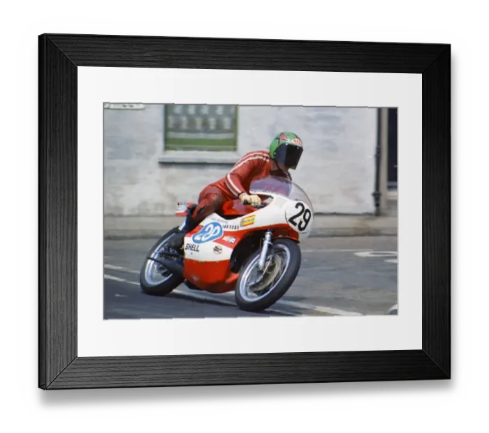 Framed Print : Dave Browning (Yamaha) 1970 Junior TT