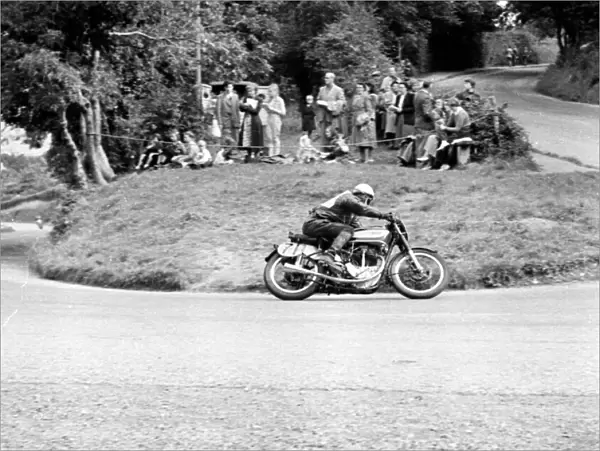 Reg Dearden (Norton) 1950 Junior Manx Grand Prix
