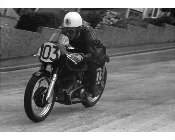 Bob Ritchie (AJS) 1960 Junior Manx Grand Prix