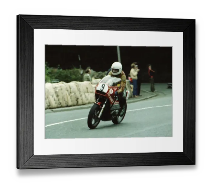 Framed Print : Sam McClements (Yamaha) 1980 Classic TT Framed Print : Sam McClements (Yamaha) 1980 Classic TT