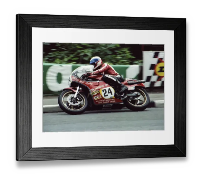 Framed Print : Steve Cull (Suzuki) 1980 Classic TT Framed Print : Steve Cull (Suzuki) 1980 Classic TT