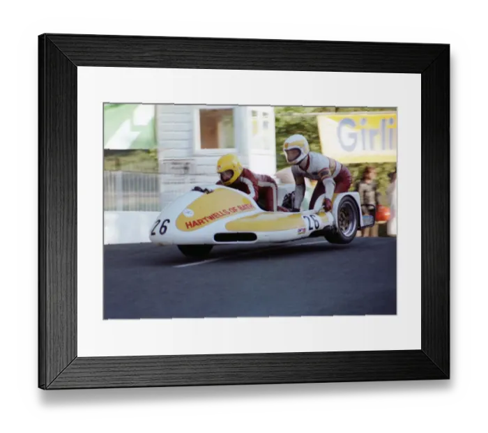 Framed Print : Mick Burcombe & Derek Rumble jnr (Rumble Yamaha) 1980 Sidecar TT Framed Print : Mick Burcombe & Derek Rumble jnr (Rumble Yamaha) 1980 Sidecar TT