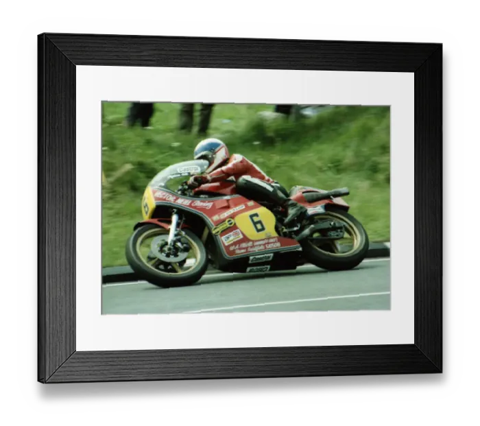 Framed Print : Steve Cull (Suzuki) 1980 Senior TT