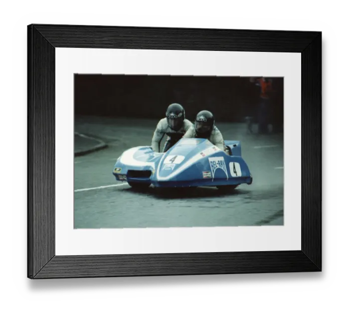 Framed Print : Rolf Steinhausen & Kenny Arthur (Bartol) 1980 Sidecar TT Framed Print : Rolf Steinhausen & Kenny Arthur (Bartol) 1980 Sidecar TT