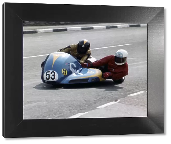 Mike Jones & Eddie Hammond (Crystal Kawasaki) 1980 Sidecar TT