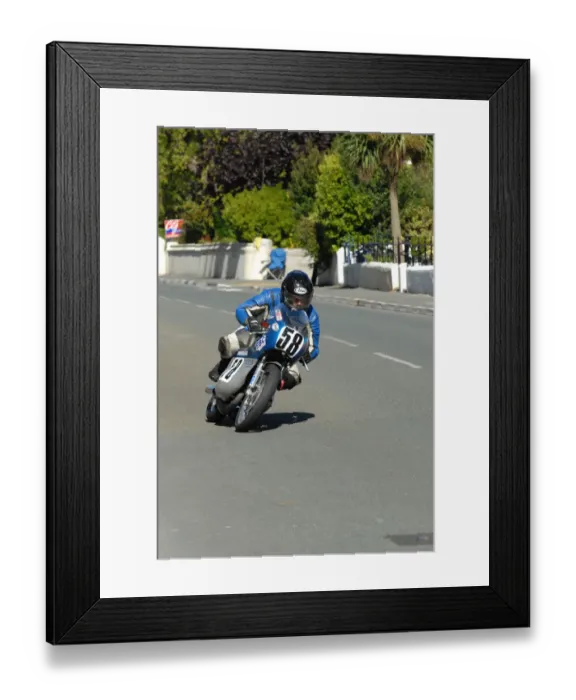 Framed Print : Andy Wilson (Suzuki) 2010 Lightweight Classic TT