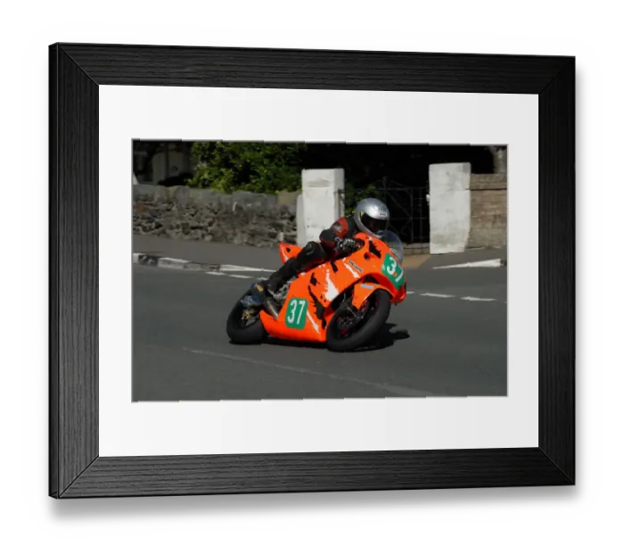 Framed Print : Philip McGurk (Kawasaki) 2010 Ultra Lightweight Manx Grand Prix Framed Print : Philip McGurk (Kawasaki) 2010 Ultra Lightweight Manx Grand Prix