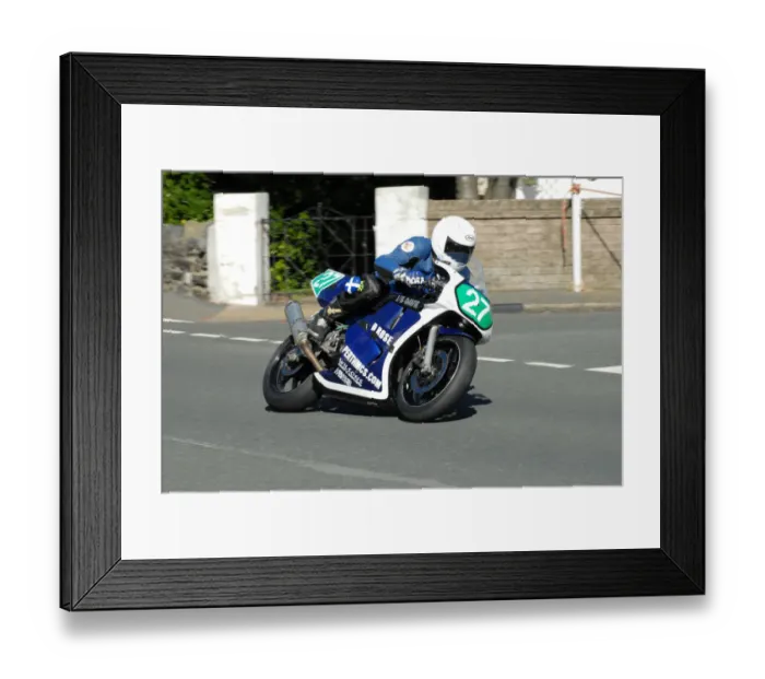 Framed Print : Rab Davie (Honda) 2010 Ultra Lightweight Manx Grand Prix Framed Print : Rab Davie (Honda) 2010 Ultra Lightweight Manx Grand Prix