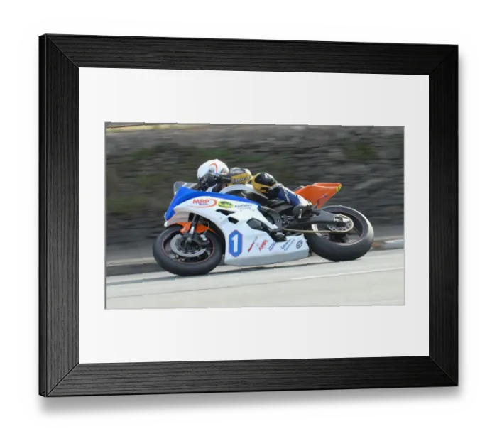 Framed Print : Wayne Kirwan (Yamaha) 2010 Junior Manx Grand Prix Framed Print : Wayne Kirwan (Yamaha) 2010 Junior Manx Grand Prix