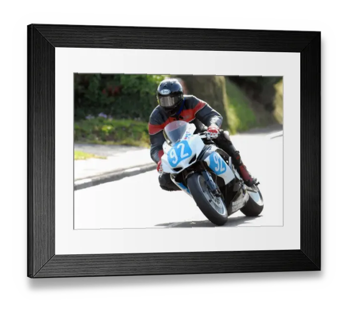 Framed Print : John Quail (Suzuki) 2010 Junior Manx Grand Prix Framed Print : John Quail (Suzuki) 2010 Junior Manx Grand Prix