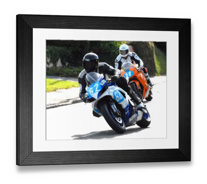 Framed Print : John Hildreth (Suzuki) 2010 Junior Manx Grand Prix Framed Print : John Hildreth (Suzuki) 2010 Junior Manx Grand Prix