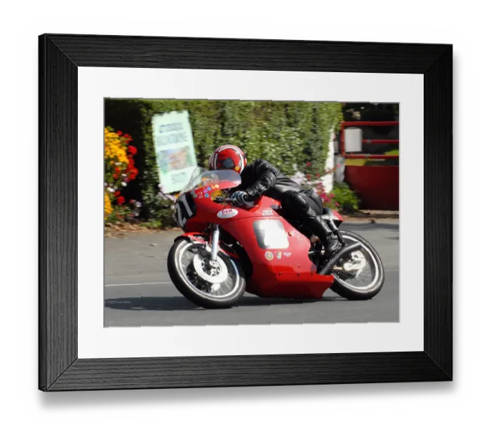 Framed Print : Henry Bell (Honda Drixton) 2010 Senior Classic TT Framed Print : Henry Bell (Honda Drixton) 2010 Senior Classic TT