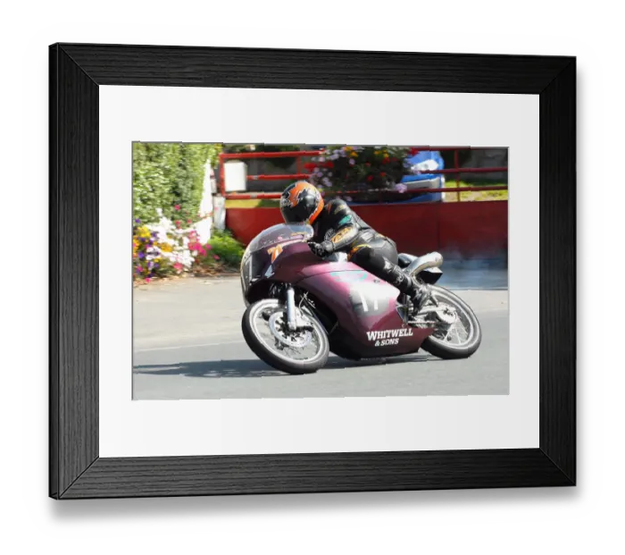 Framed Print : Alec Whitwell (Honda) 2010 Senior Classic TT Framed Print : Alec Whitwell (Honda) 2010 Senior Classic TT