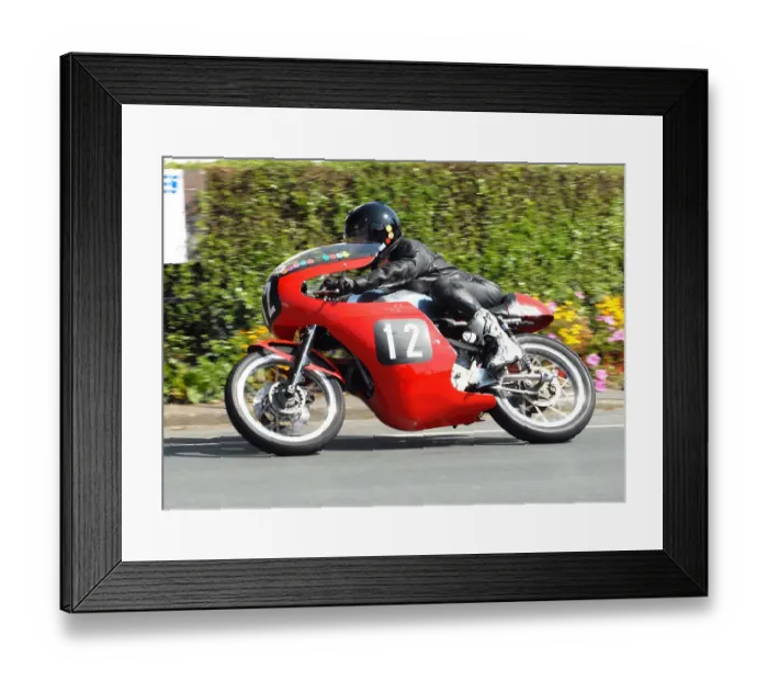 Framed Print : Bob Millinship (Ducati Seeley) 2010 Senior Classic TT