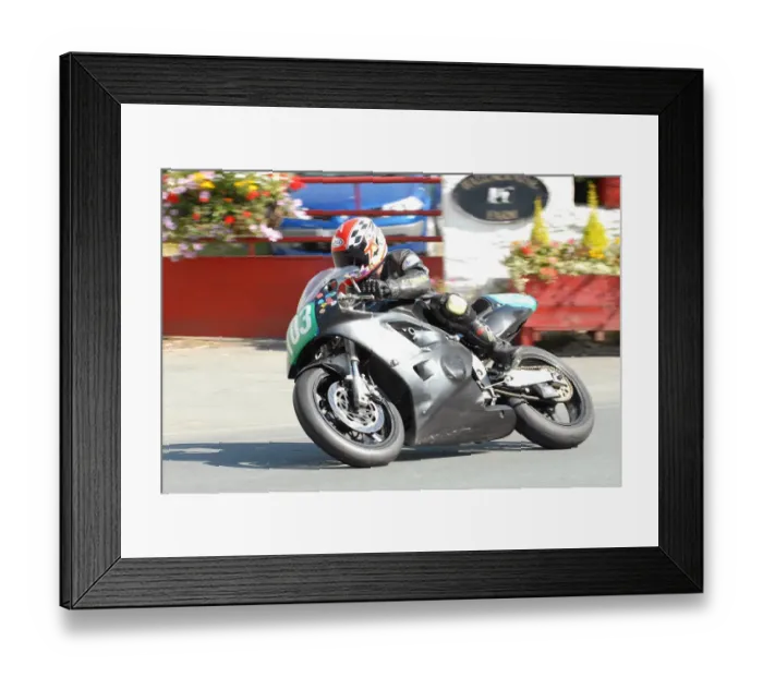 Framed Print : John Turner (Kawasaki) 2010 Ultra Lightweight Manx Grand Prix Framed Print : John Turner (Kawasaki) 2010 Ultra Lightweight Manx Grand Prix