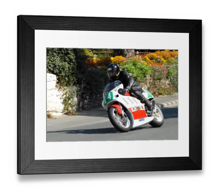 Framed Print : Neil Cudworth (Yamaha) 2010 Lightweight Manx Grand Prix Framed Print : Neil Cudworth (Yamaha) 2010 Lightweight Manx Grand Prix
