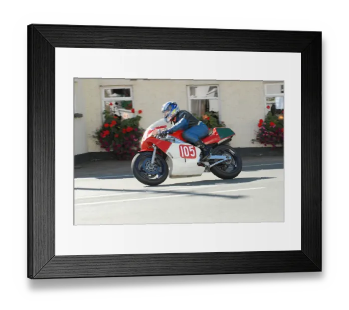 Framed Print : Tony Russell (Yamaha) 2010 Post Classic TT