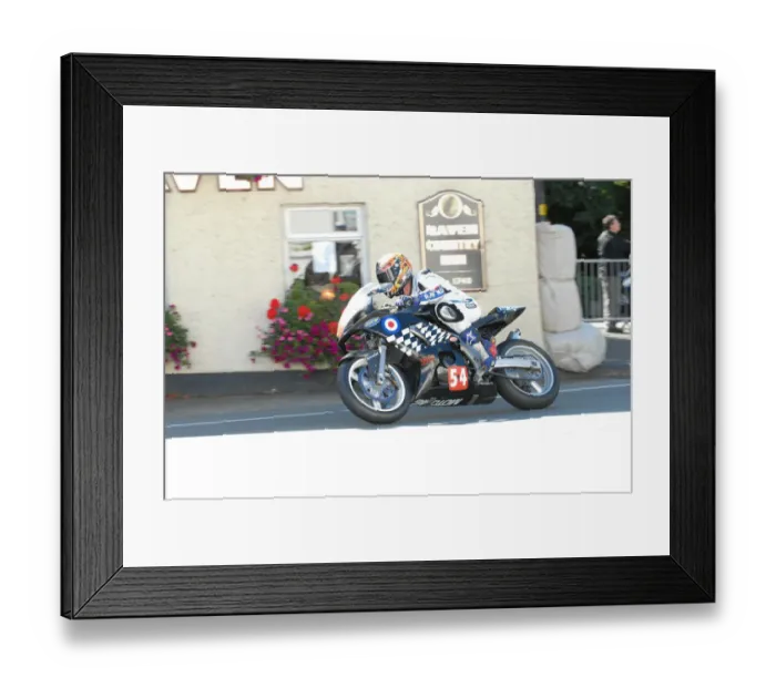 Framed Print : Adrian Cox (Suzuki) 2010 Newcomers Manx Grand Prix Framed Print : Adrian Cox (Suzuki) 2010 Newcomers Manx Grand Prix