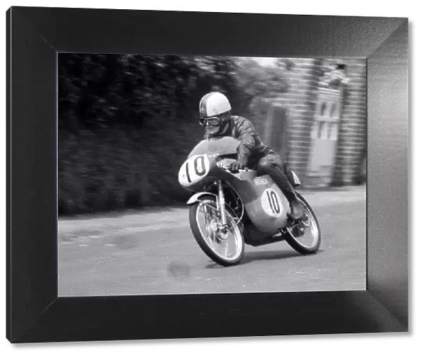 Ian Plumridge (Honda) 1964 50cc TT