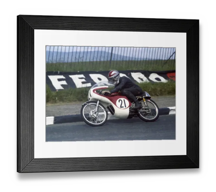 Framed Print : Allen Hutchings (Tohatsu) 1967 50cc TT
