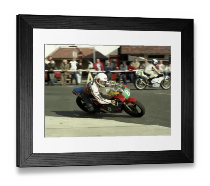 Framed Print : Andy Brew (Brew Yamaha) 1986 Lightweight Manx Grand Prix Framed Print : Andy Brew (Brew Yamaha) 1986 Lightweight Manx Grand Prix