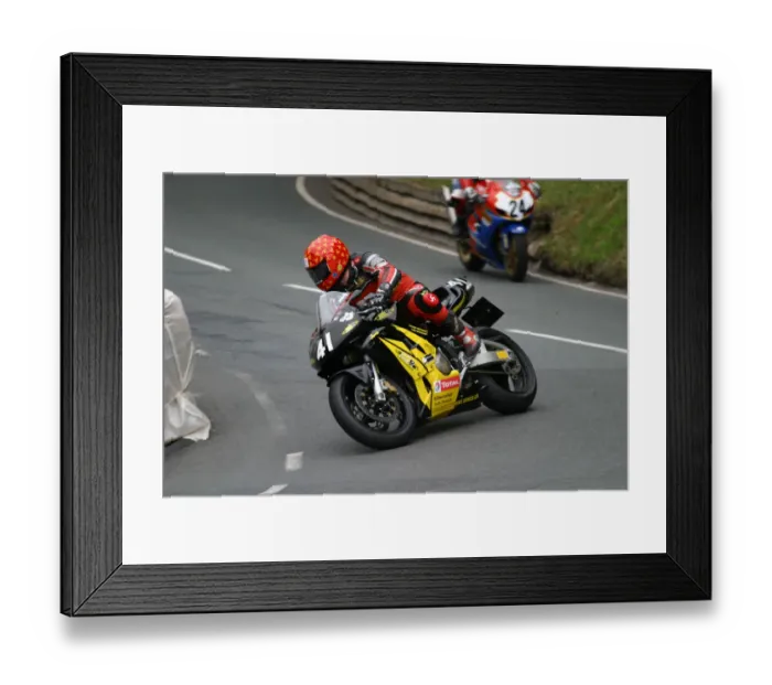 Framed Print : Tommy Clucas (Bullock Honda) 2004 Production 600 TT Framed Print : Tommy Clucas (Bullock Honda) 2004 Production 600 TT