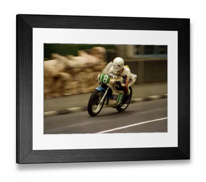 Framed Print : John McEntee (Fowler Yamaha) 1976 Lightweight Manx Grand Prix Framed Print : John McEntee (Fowler Yamaha) 1976 Lightweight Manx Grand Prix