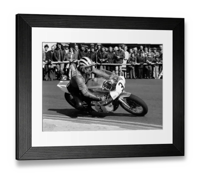 Framed Print : John Knowles (Yamaha) 1977 Senior Manx Grand Prix Framed Print : John Knowles (Yamaha) 1977 Senior Manx Grand Prix