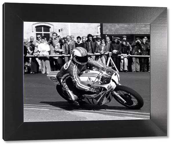 Ronnie Russell (Yamaha) 1977 Senior Manx Grand Prix