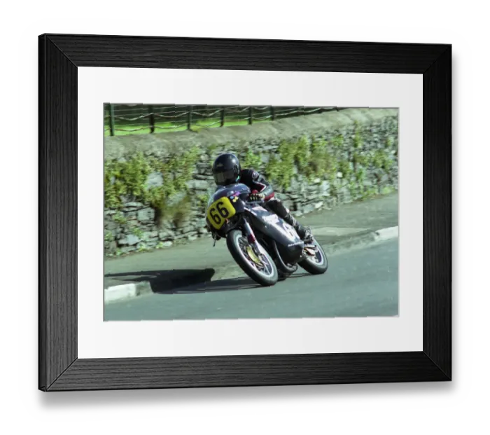 Framed Print : York Runte (Triumph) 2004 Senior Classic Manx Grand Prix Framed Print : York Runte (Triumph) 2004 Senior Classic Manx Grand Prix