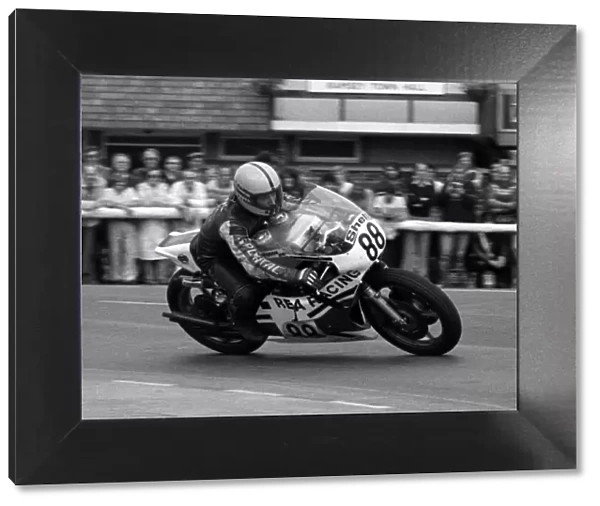 Jim Dunlop (Yamaha) 1981 Senior Manx Grand Prix