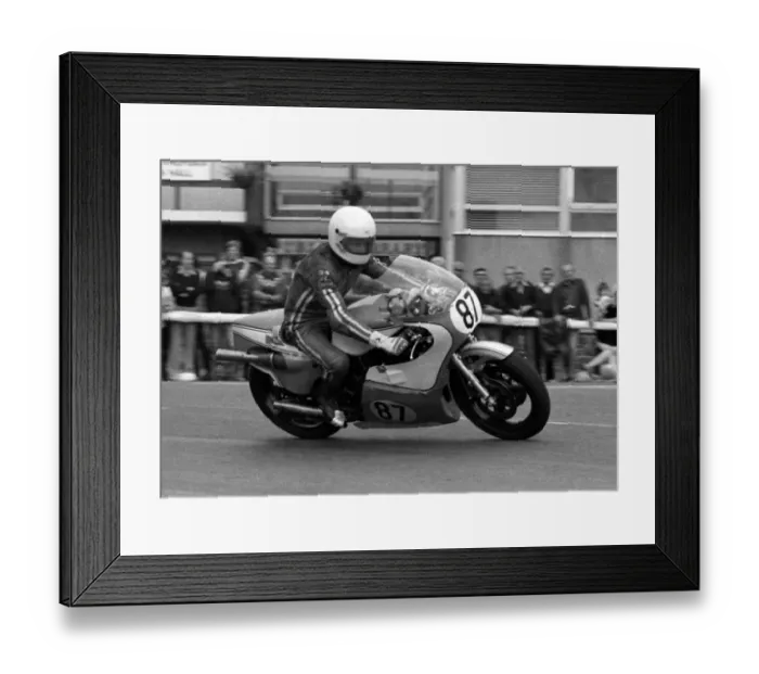 Framed Print : Dave Rutzen (Suzuki) 1981 Senior Manx Grand Prix Framed Print : Dave Rutzen (Suzuki) 1981 Senior Manx Grand Prix