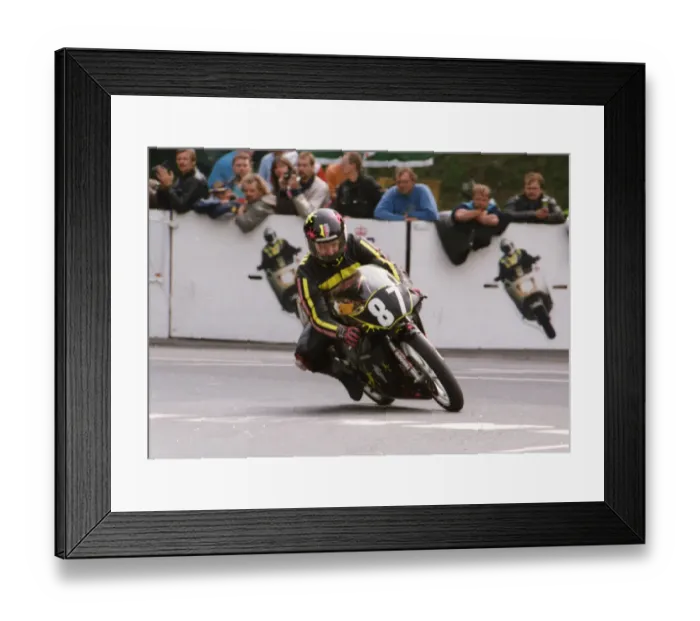 Framed Print : Reg Lennon (Honda) 1992 Ultra Lightweight TT Framed Print : Reg Lennon (Honda) 1992 Ultra Lightweight TT