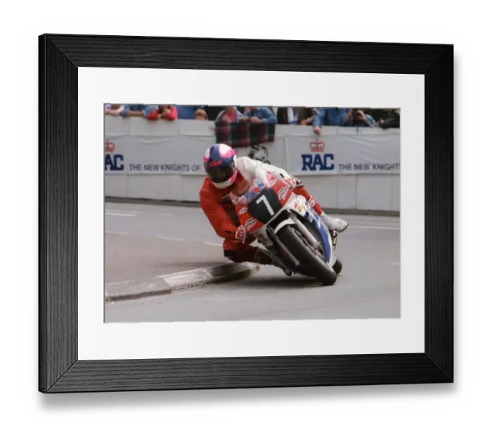 Framed Print : Nick Jefferies (Honda) 1992 Supersport 400 TT Framed Print : Nick Jefferies (Honda) 1992 Supersport 400 TT