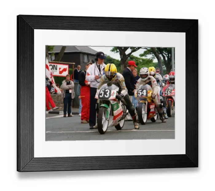 Framed Print : Joey Dunlop (McMenemy Honda) 1995 Ultra Lightweight TT Framed Print : Joey Dunlop (McMenemy Honda) 1995 Ultra Lightweight TT