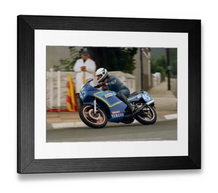 Framed Print : Kevin Newbery (Yamaha) 1987 Junior Manx Grand Prix Framed Print : Kevin Newbery (Yamaha) 1987 Junior Manx Grand Prix