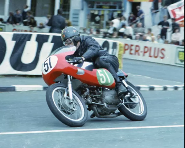 Gerald Senior (Aermacchi) 1965 Lightweight TT