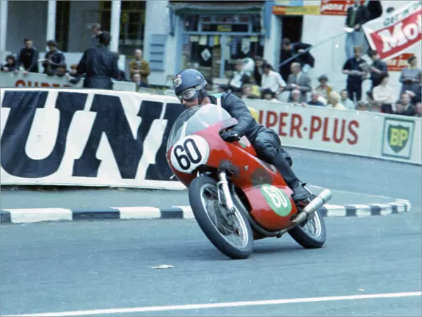 George Purvis (Benelli) 1965 Lightweight TT